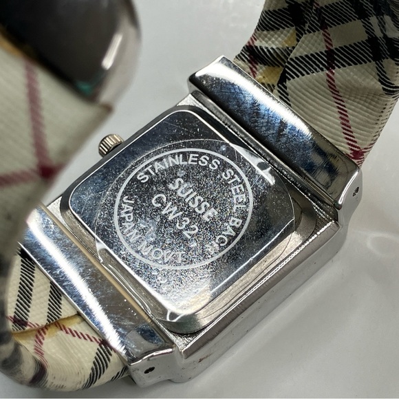 Suisse | Vintage CW32 Plaid Stainless Steel Cuff Bangle Watch SMALL - Picture 3 of 6